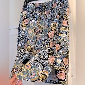 LOFT elastic waist paisley skirt